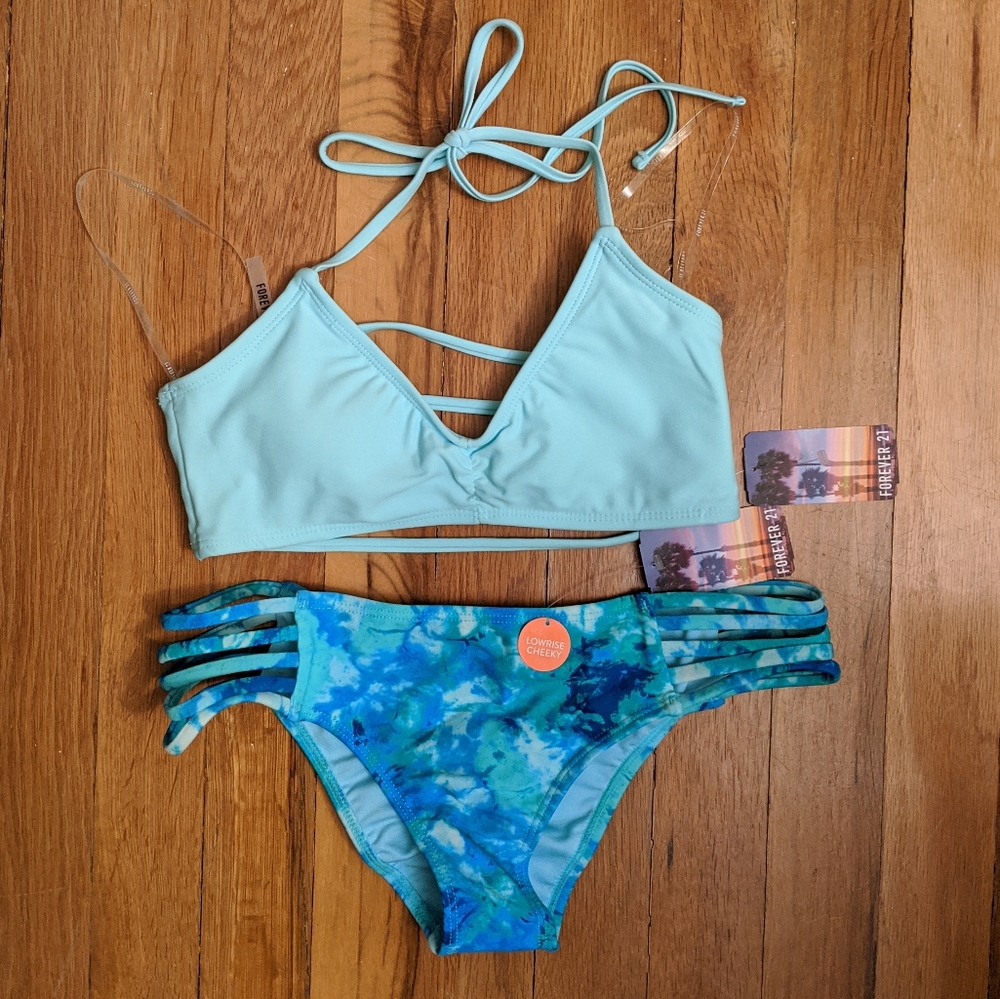 NWT Forever 21 bikini